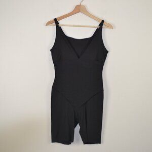 Maiden Form Thigh Length Bodywear Lightweight Women XL Bodyshaper V Neck Stretct